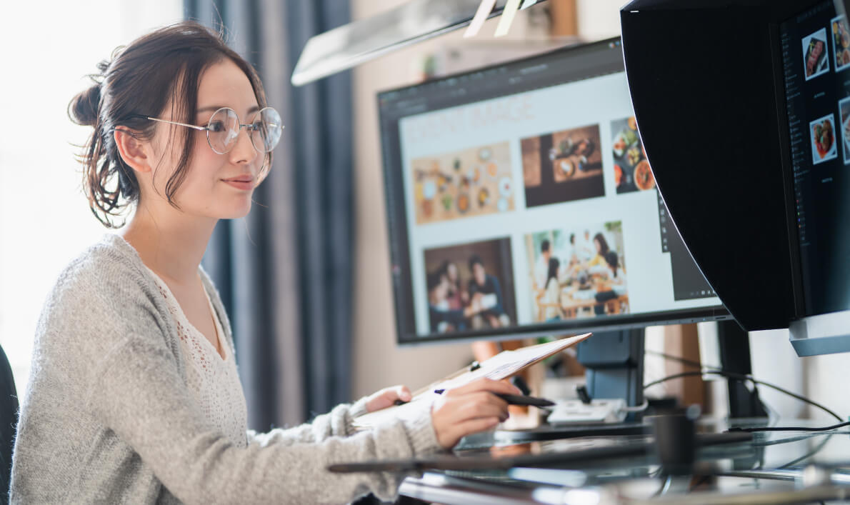 デザイン作成・調整（デザインカンプの提供）